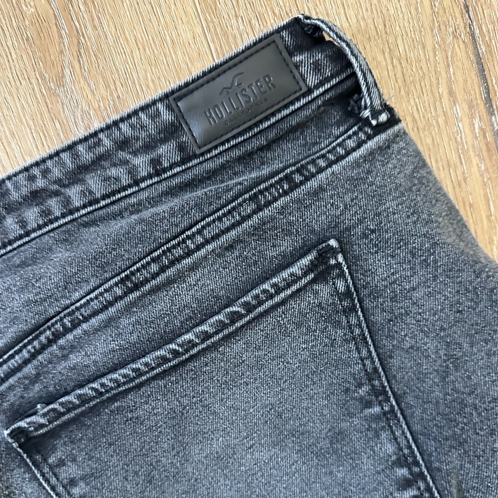 Hollister Ultra high rise wide leg jeans 19 - Picture 5 of 7